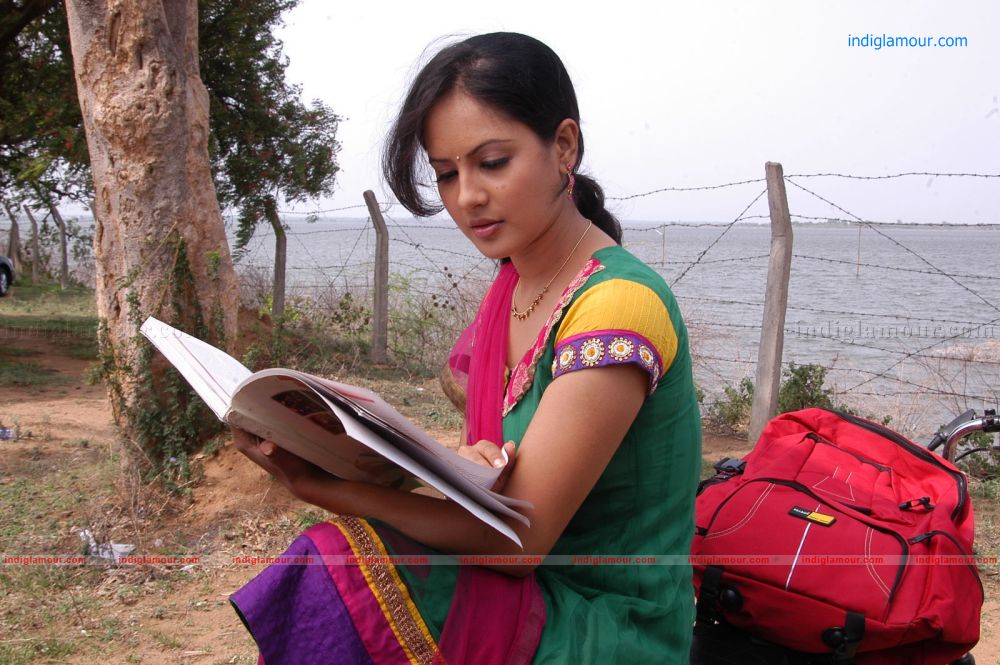 Pooja Bose Actress hd photo