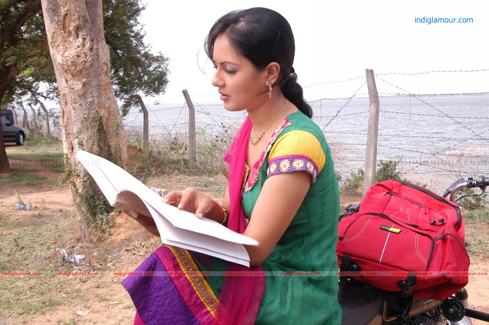 Pooja Bose Actress hd photo