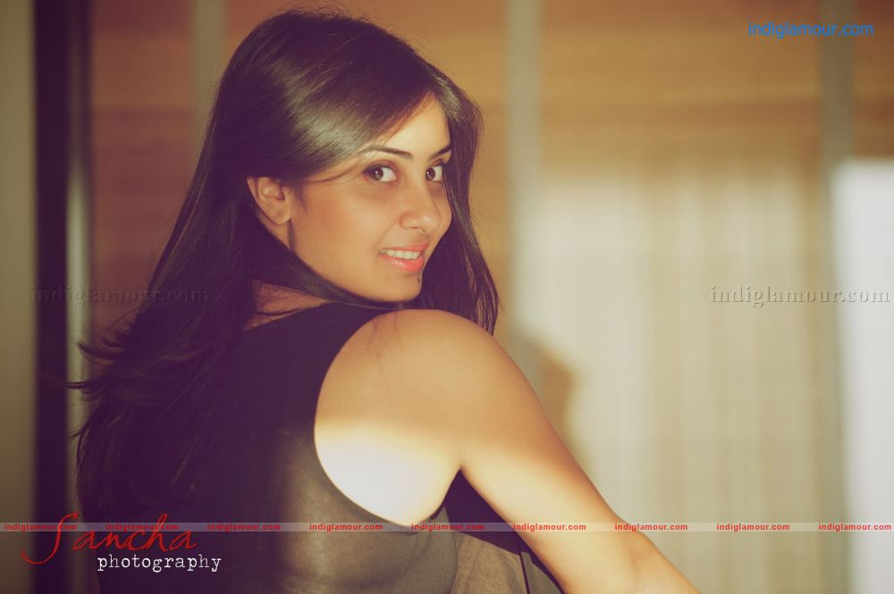 Bhanu Sri Mehra Actress hd photo