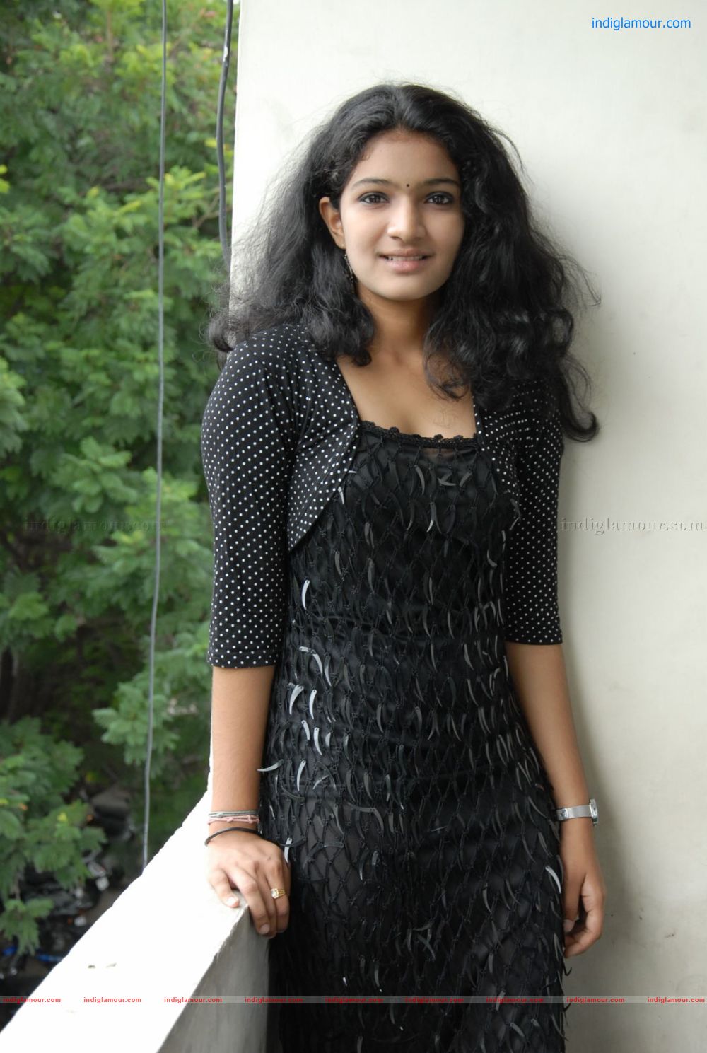 Gayatri Actress hd photo