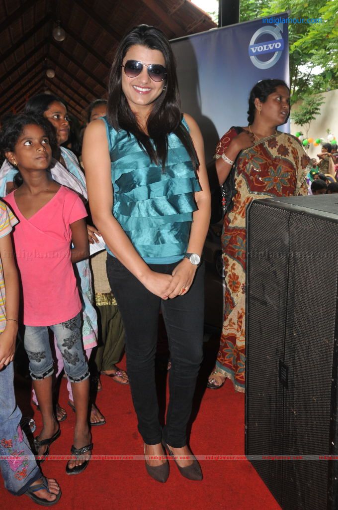 Tashu Kaushik Actress hd photo