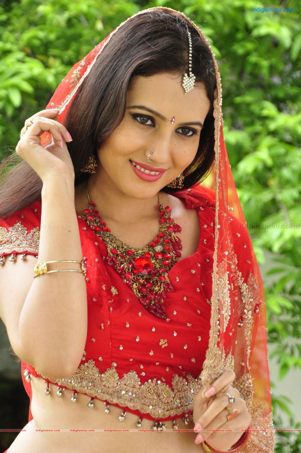 Anu Smruthi Actress hd photo