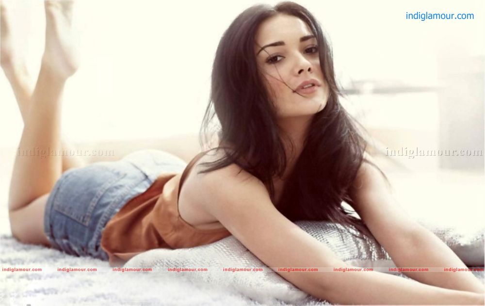 Amy Jackson Actress hd photo