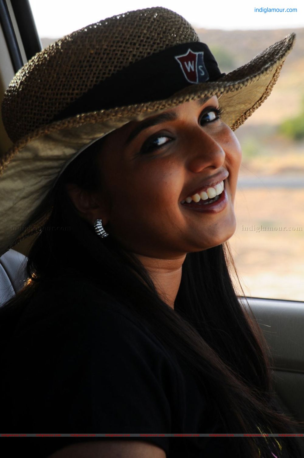 Deepti Nambiar Actress hd photo