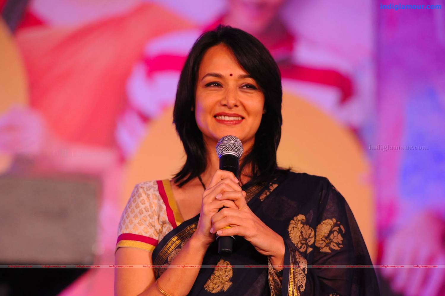 Amala Actress hd photo