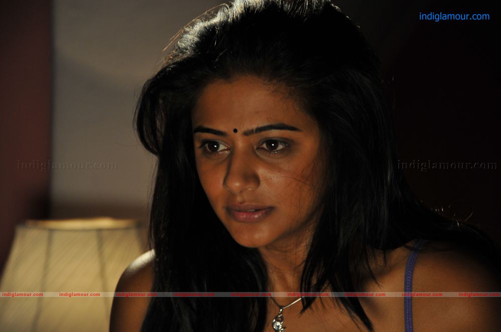 Priyamani Actress hd photo
