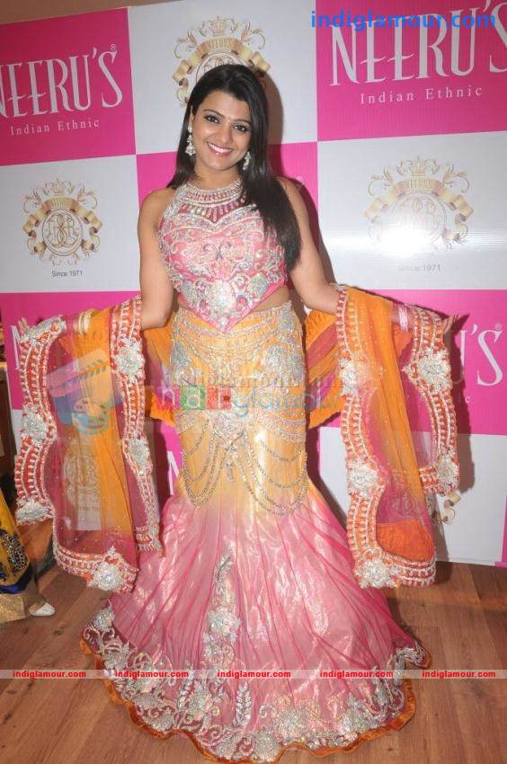 Tashu Kaushik Actress hd photo
