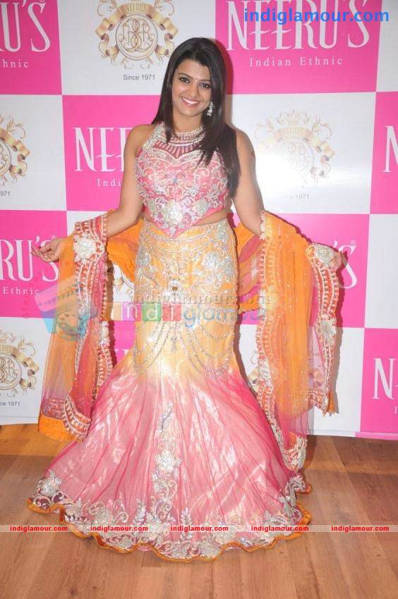 Tashu Kaushik Actress hd photo