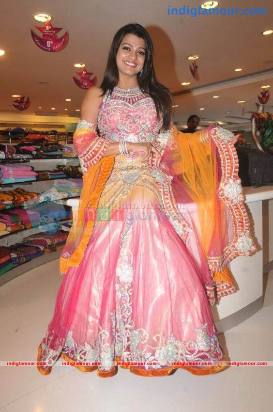 Tashu Kaushik Actress hd photo