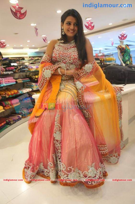 Tashu Kaushik Actress hd photo