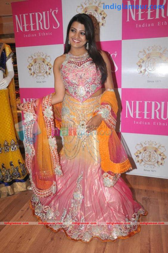 Tashu Kaushik Actress hd photo