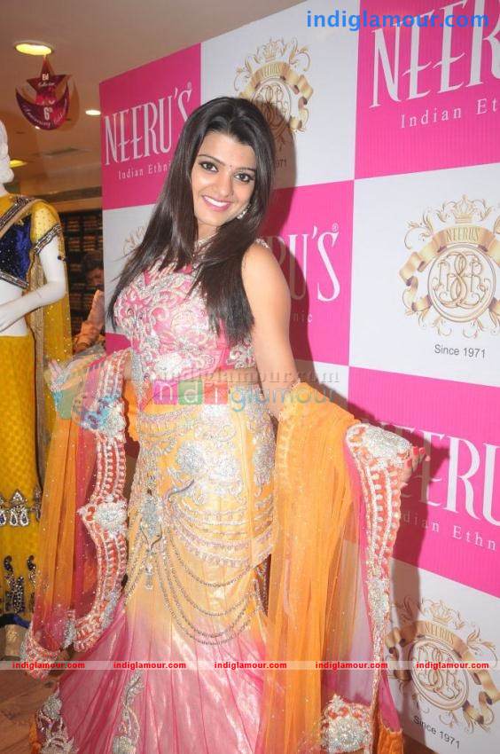 Tashu Kaushik Actress hd photo