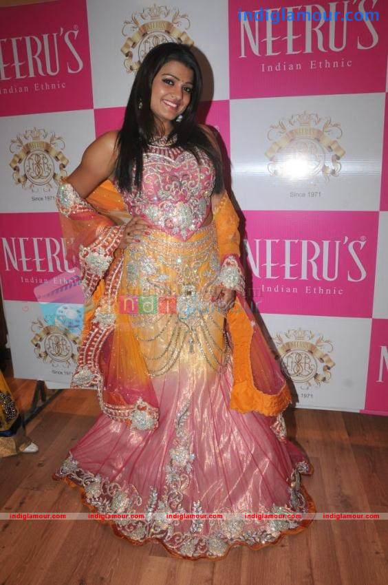Tashu Kaushik Actress hd photo