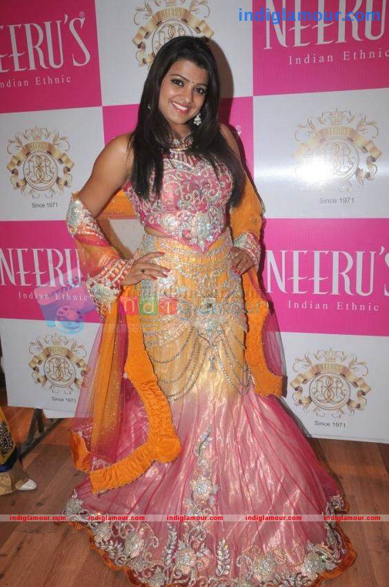 Tashu Kaushik Actress hd photo