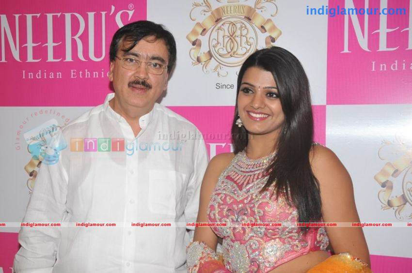 Tashu Kaushik Actress hd photo