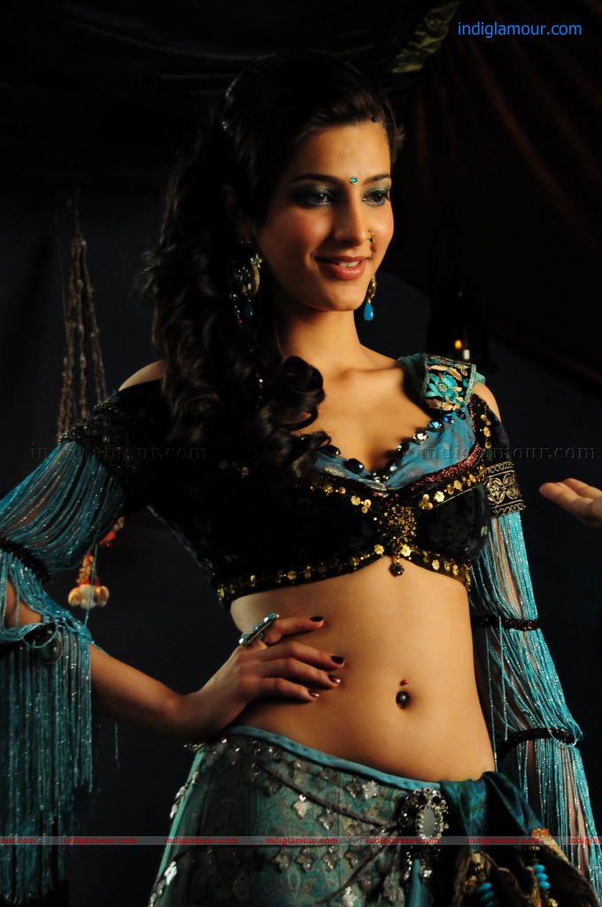 Shruti Hassan Actress hd photo