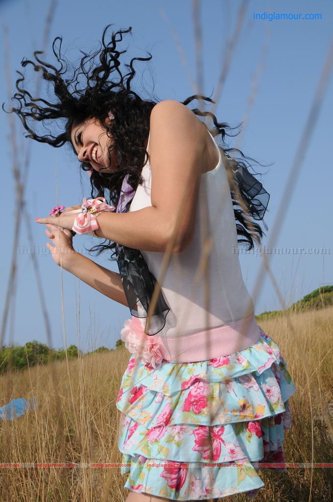 Tapsee Actress hd photo