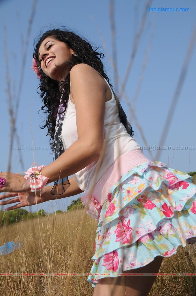 Tapsee Actress hd photo