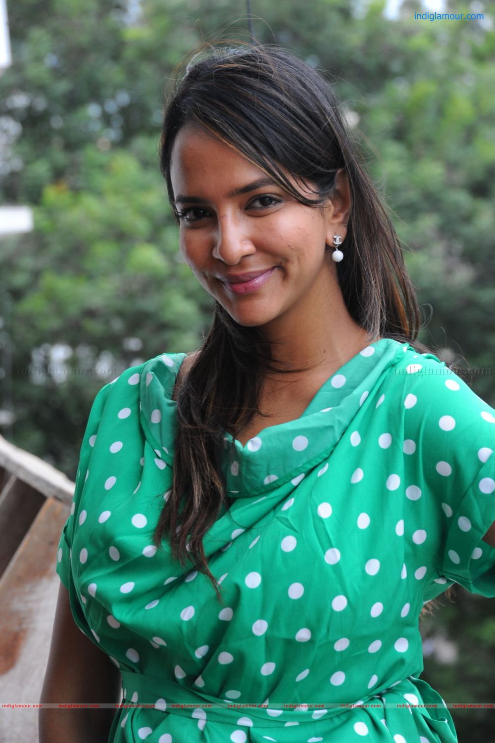 Lakshmi Manchu Actress hd photo