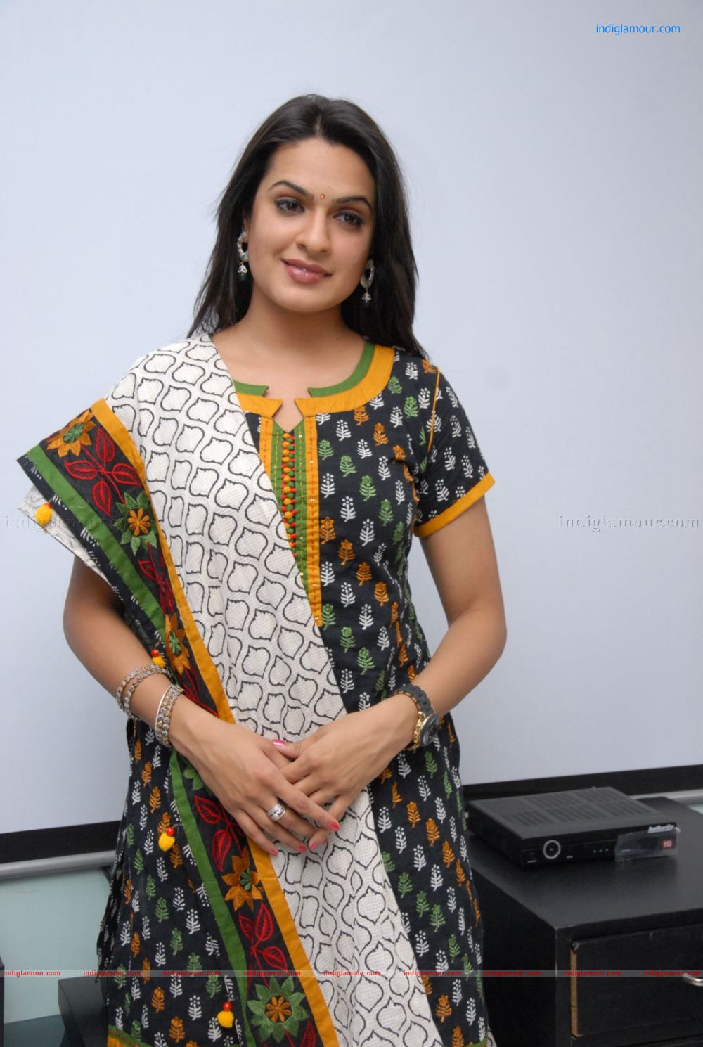 Adithi Agarwal Actress hd photo