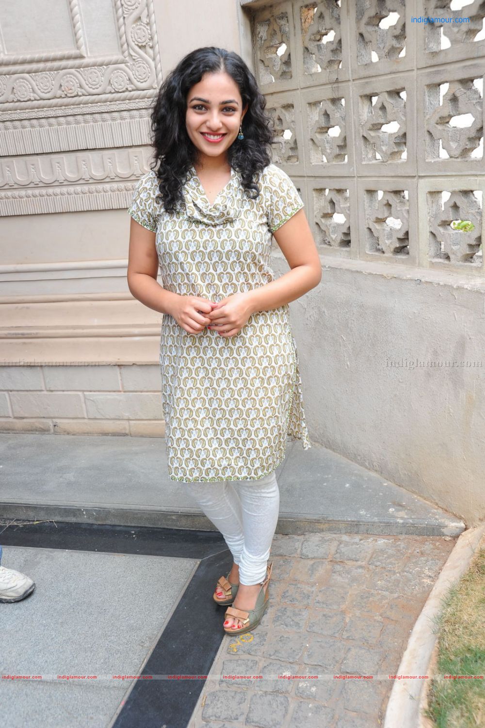 Nitya Menon Actress hd photo