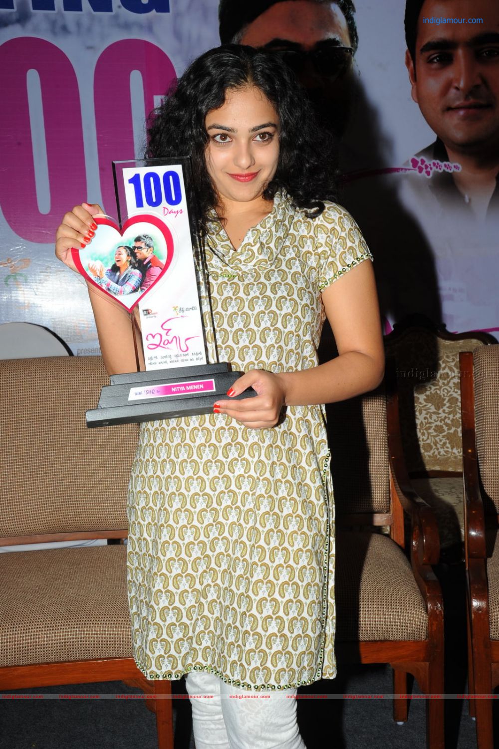 Nitya Menon Actress hd photo