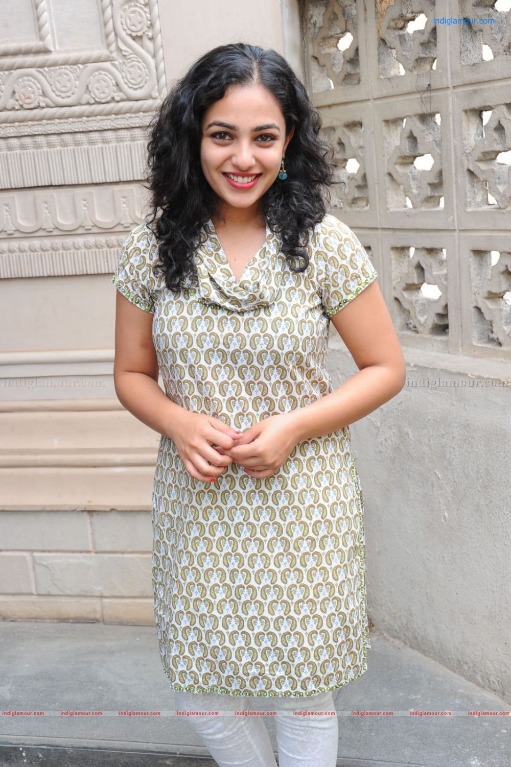 Nitya Menon Actress hd photo