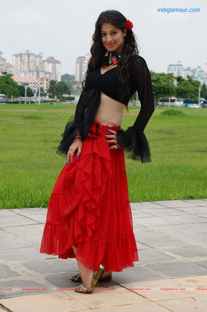 Lakshmi Rai Actress hd photo