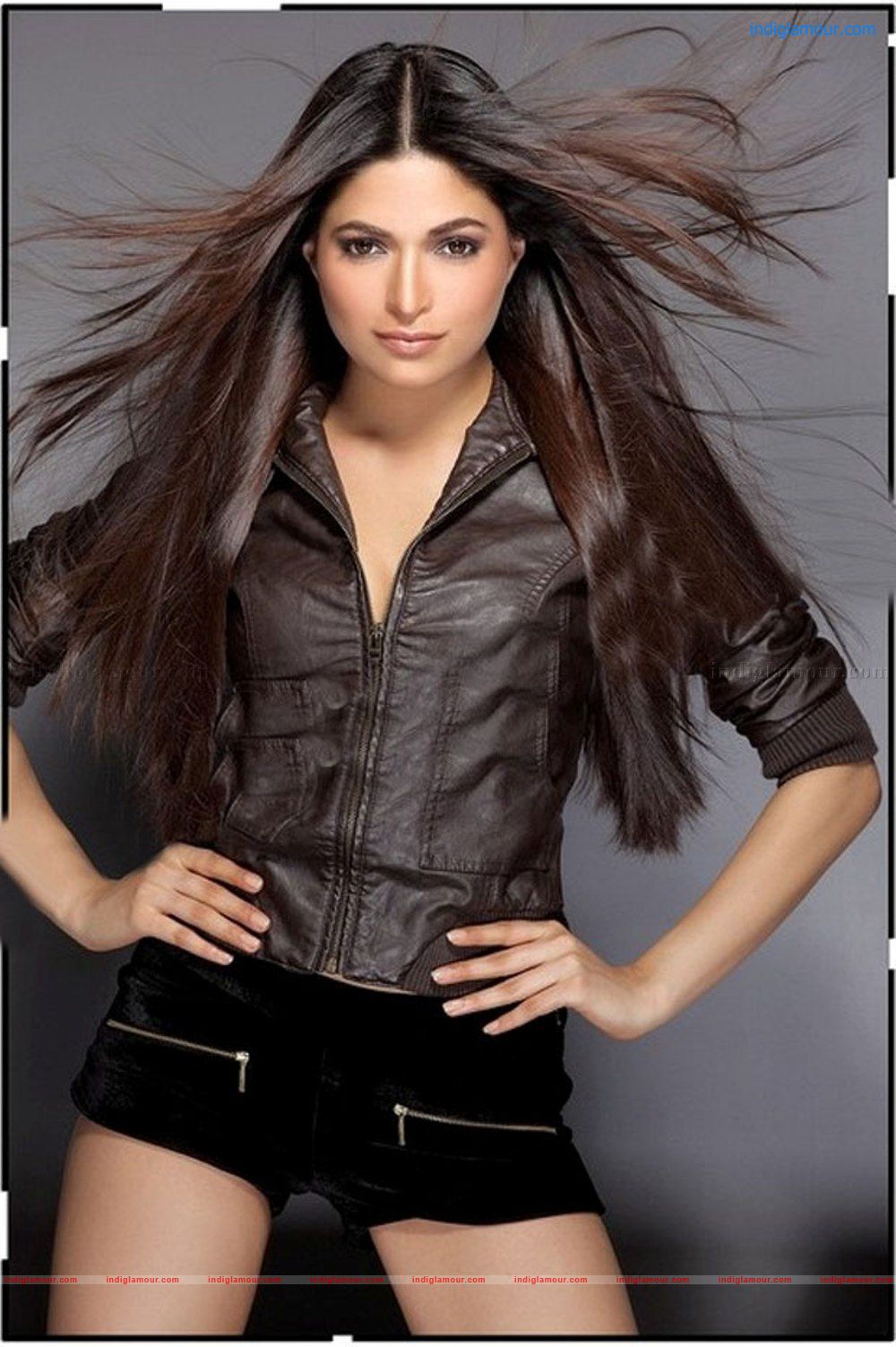 Parvathy Omanakuttan Actress hd photo