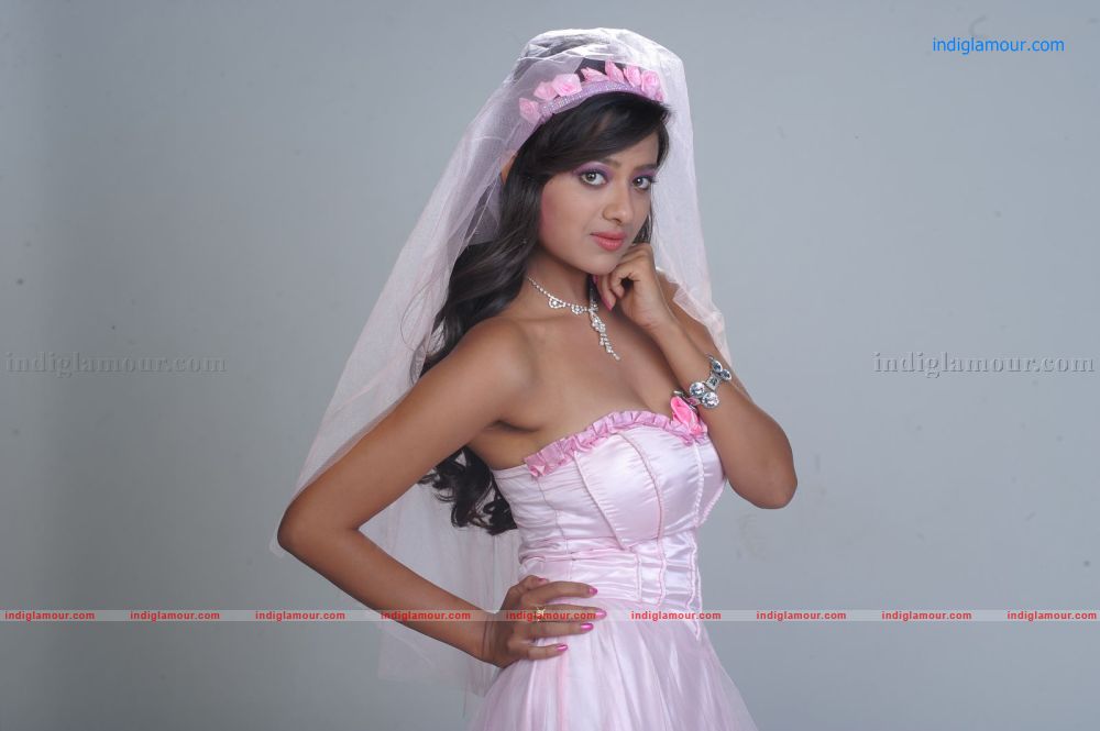 Madalasa Sharma Actress hd photo