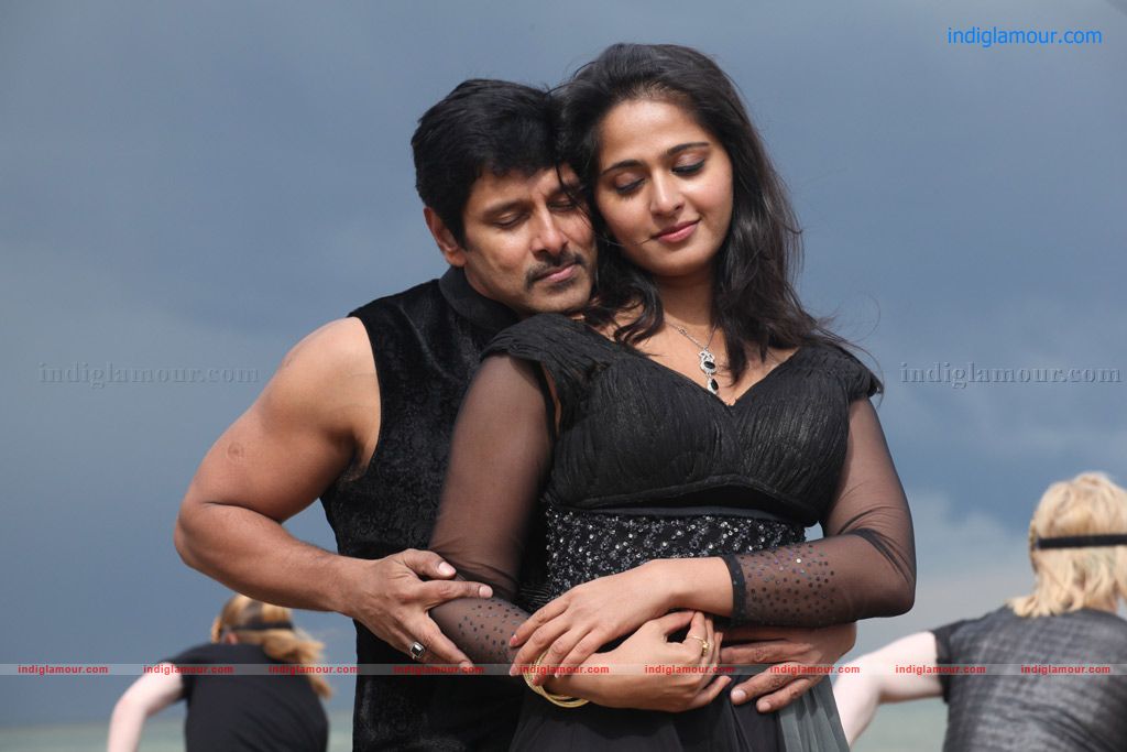 Anushka Actress hd photo