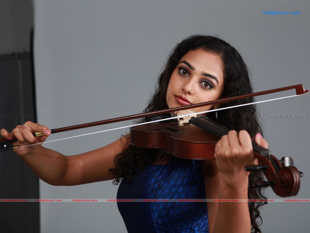 Nithya Menon Actress hd photo