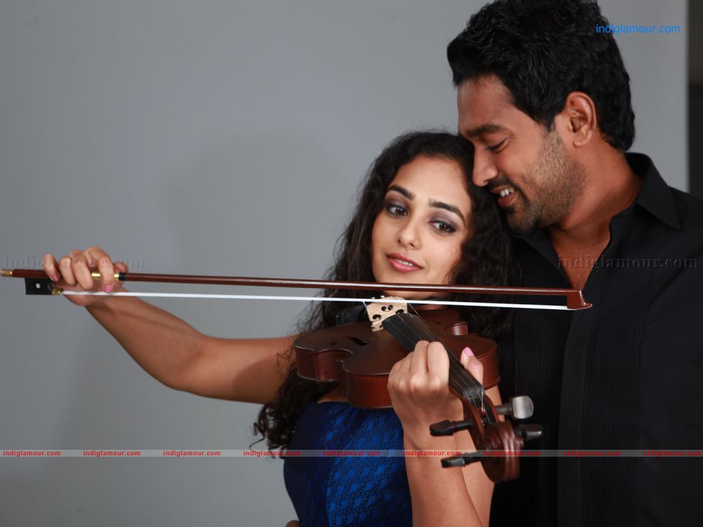 Nithya Menon Actress hd photo