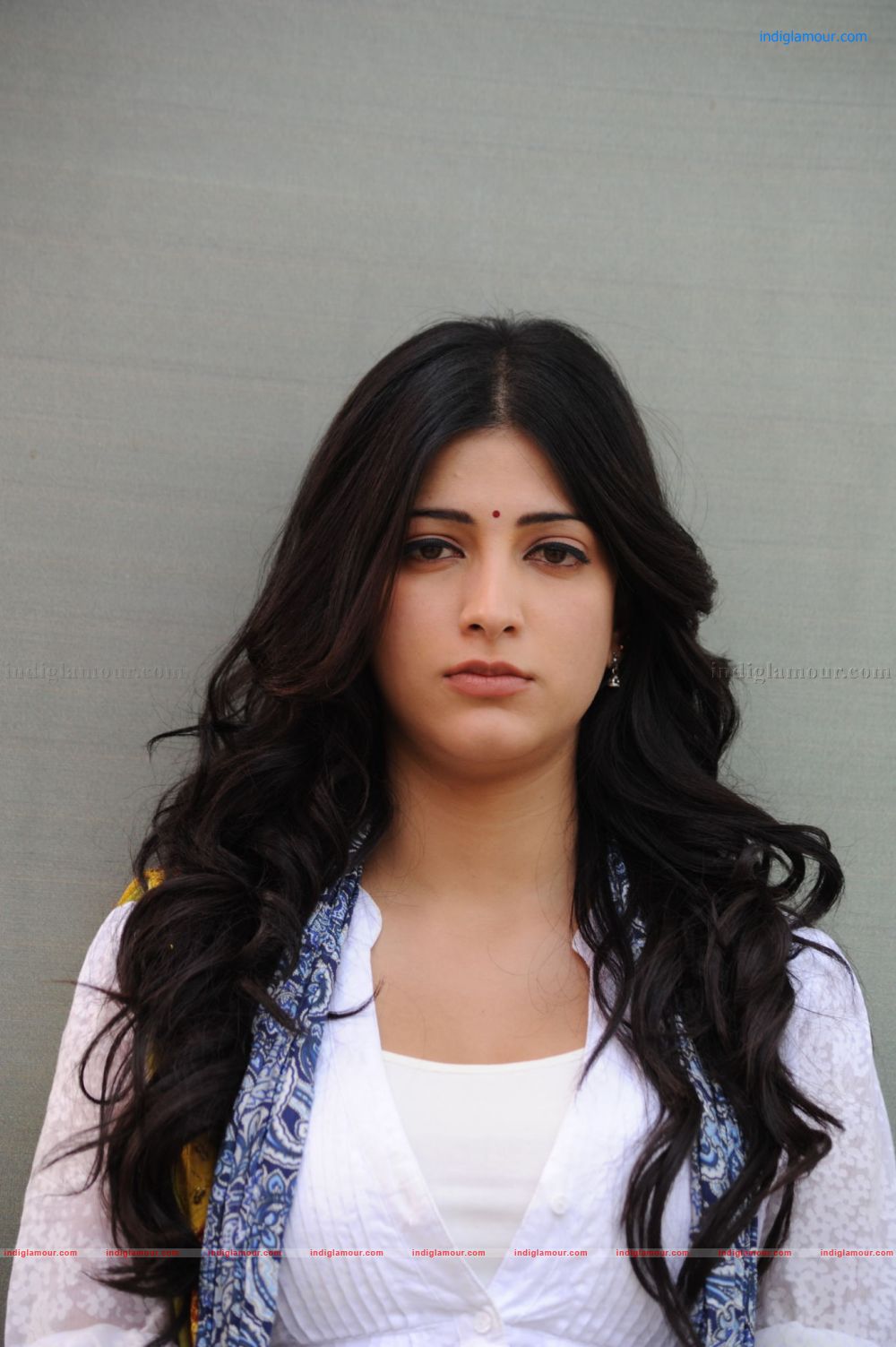 Shruti Hassan Actress hd photo