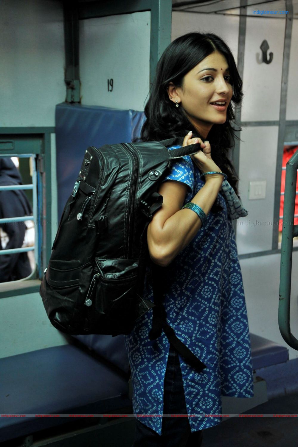 Shruti Hassan Actress hd photo