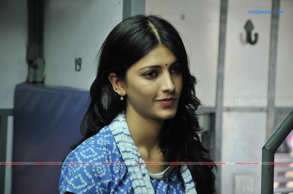 Shruti Hassan Actress hd photo
