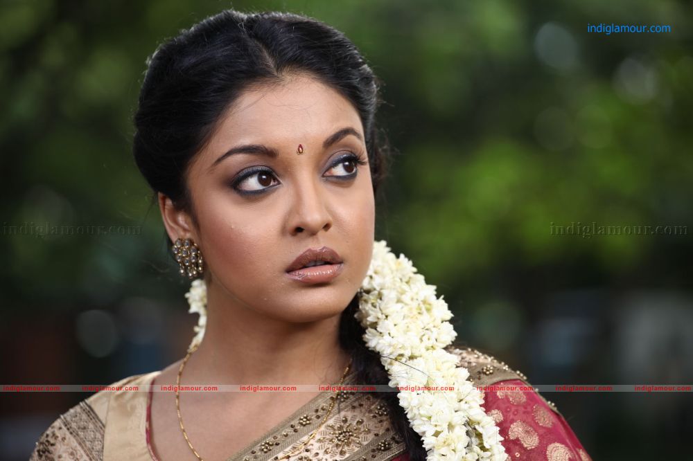 Tanushree Dutta Actress hd photo