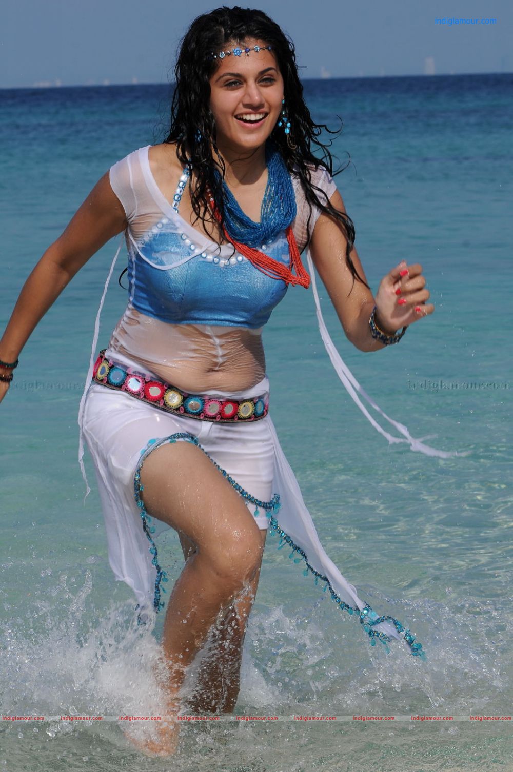 Tapsee Actress hd photo