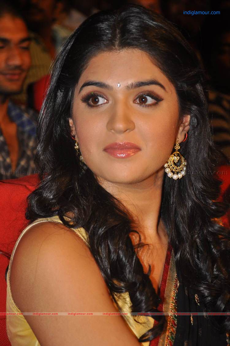 Deeksha Seth Actress hd photo