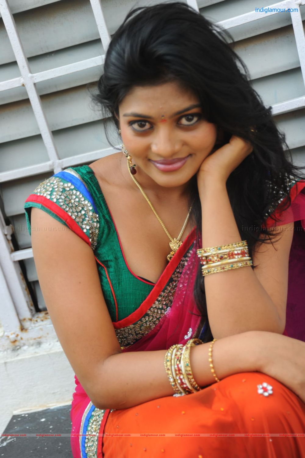 Soumya Actress hd photo