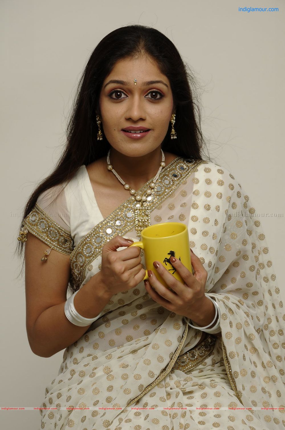 Meghana Raj Actress hd photo