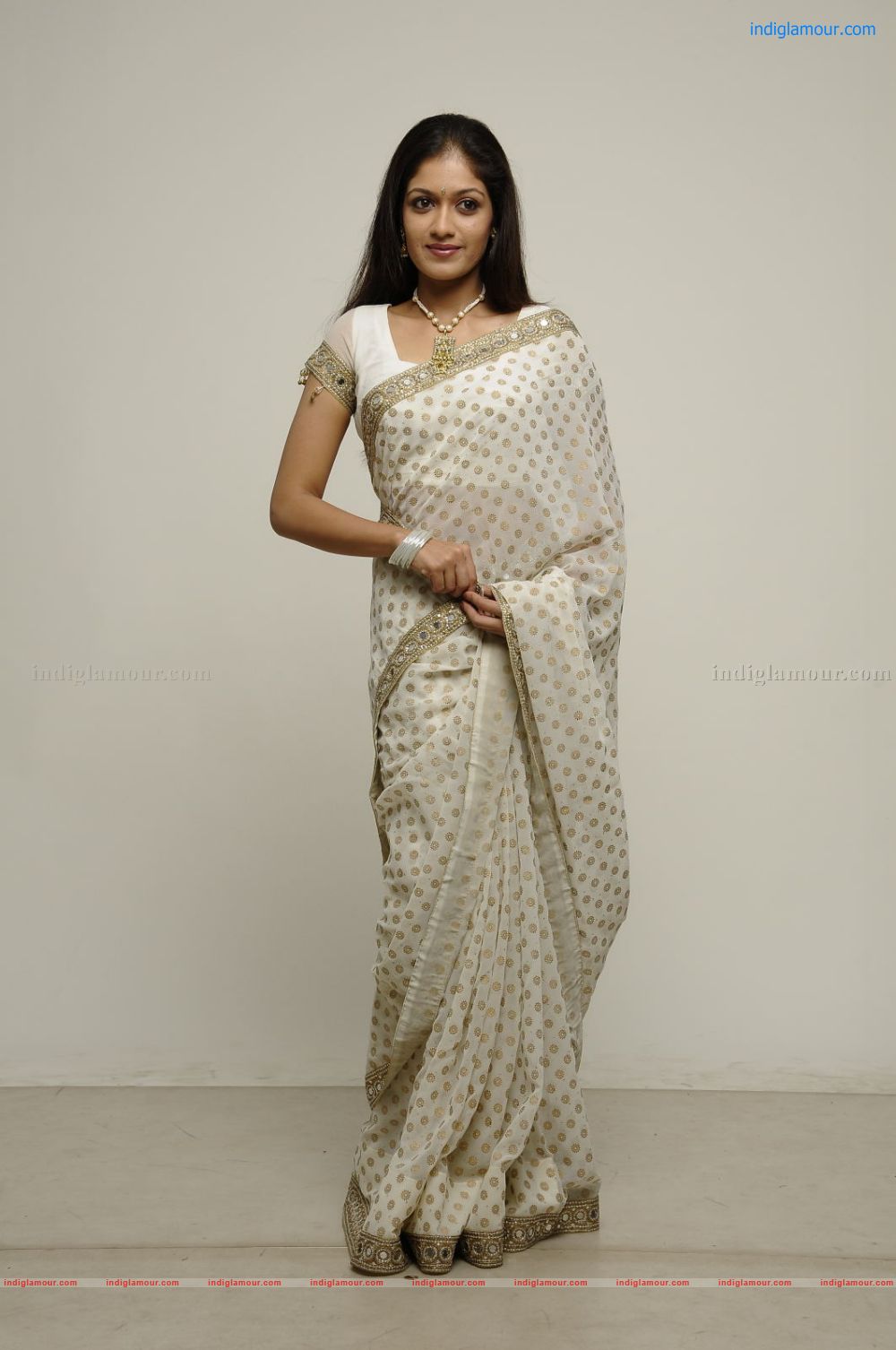 Meghana Raj Actress hd photo
