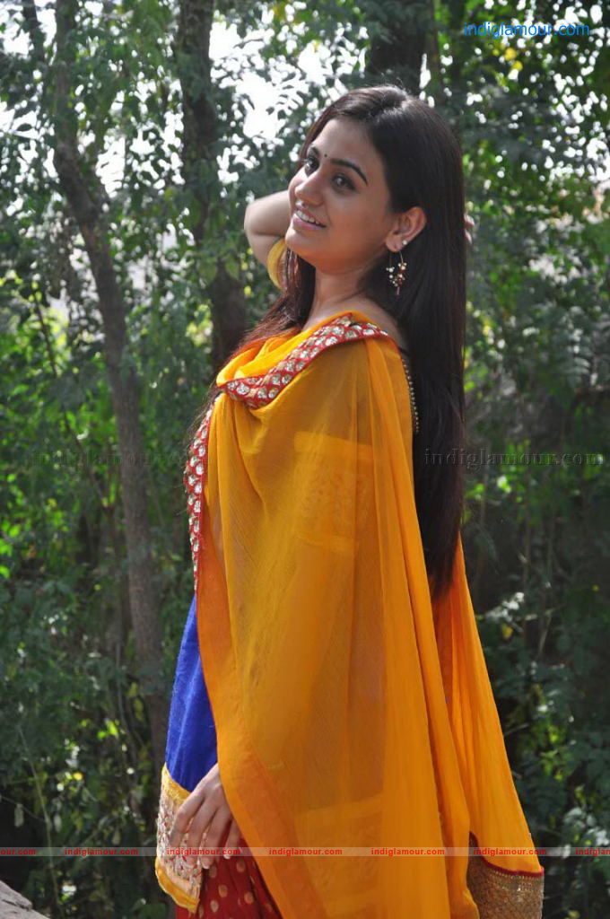 Aksha Actress hd photo