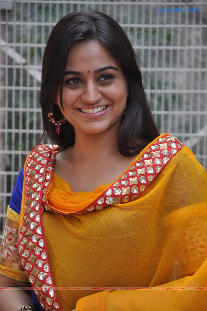 Aksha Actress hd photo