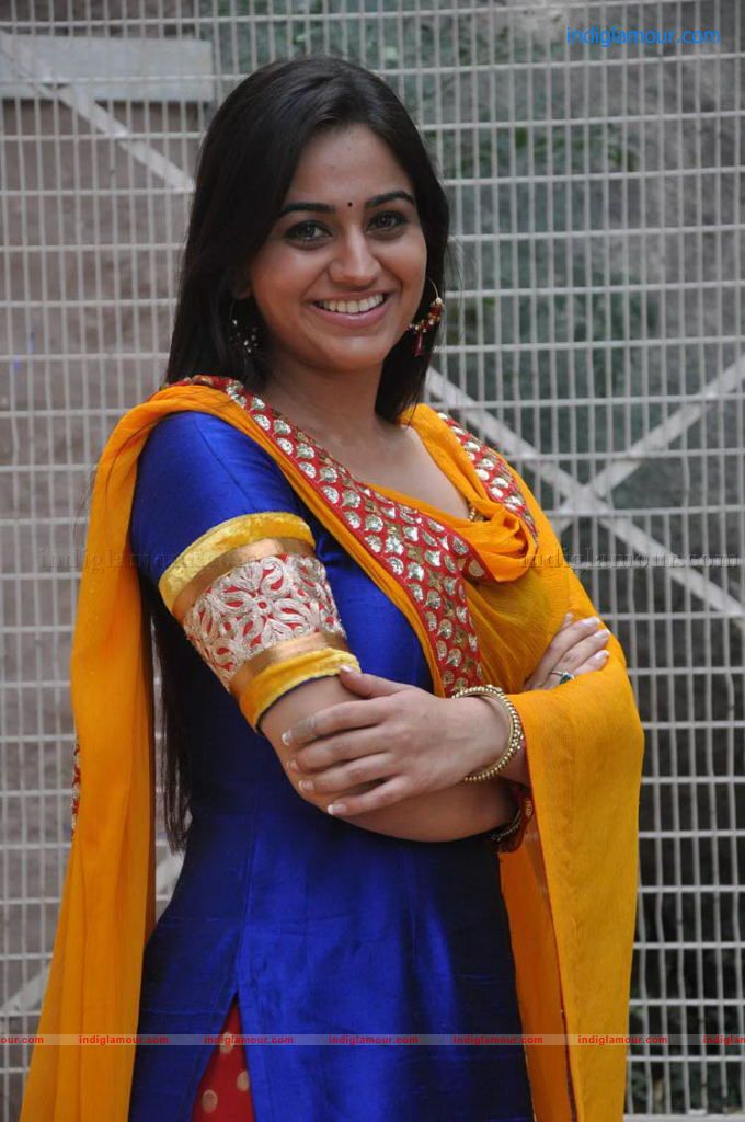 Aksha Actress hd photo