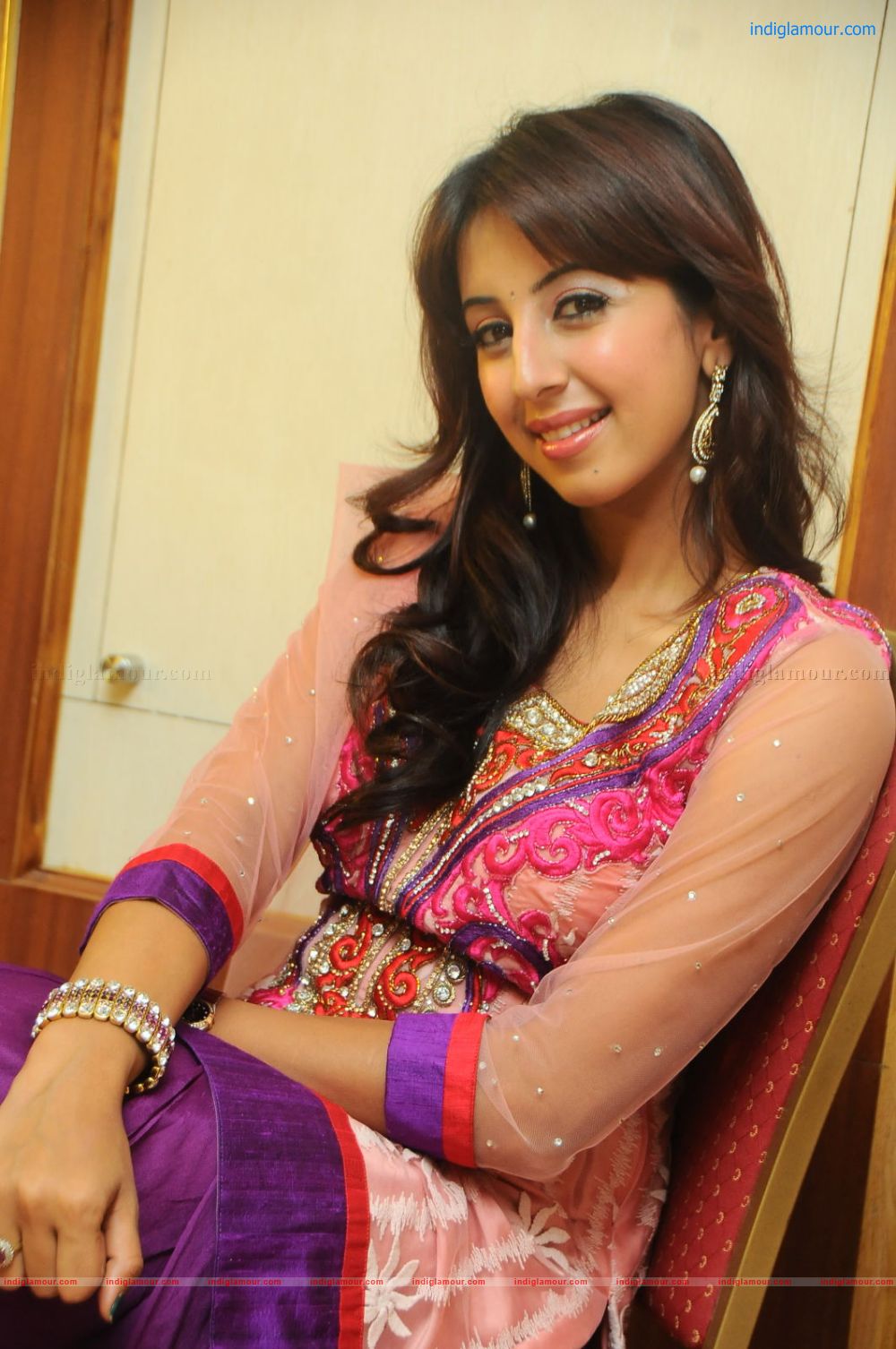 Sanjana Actress hd photo