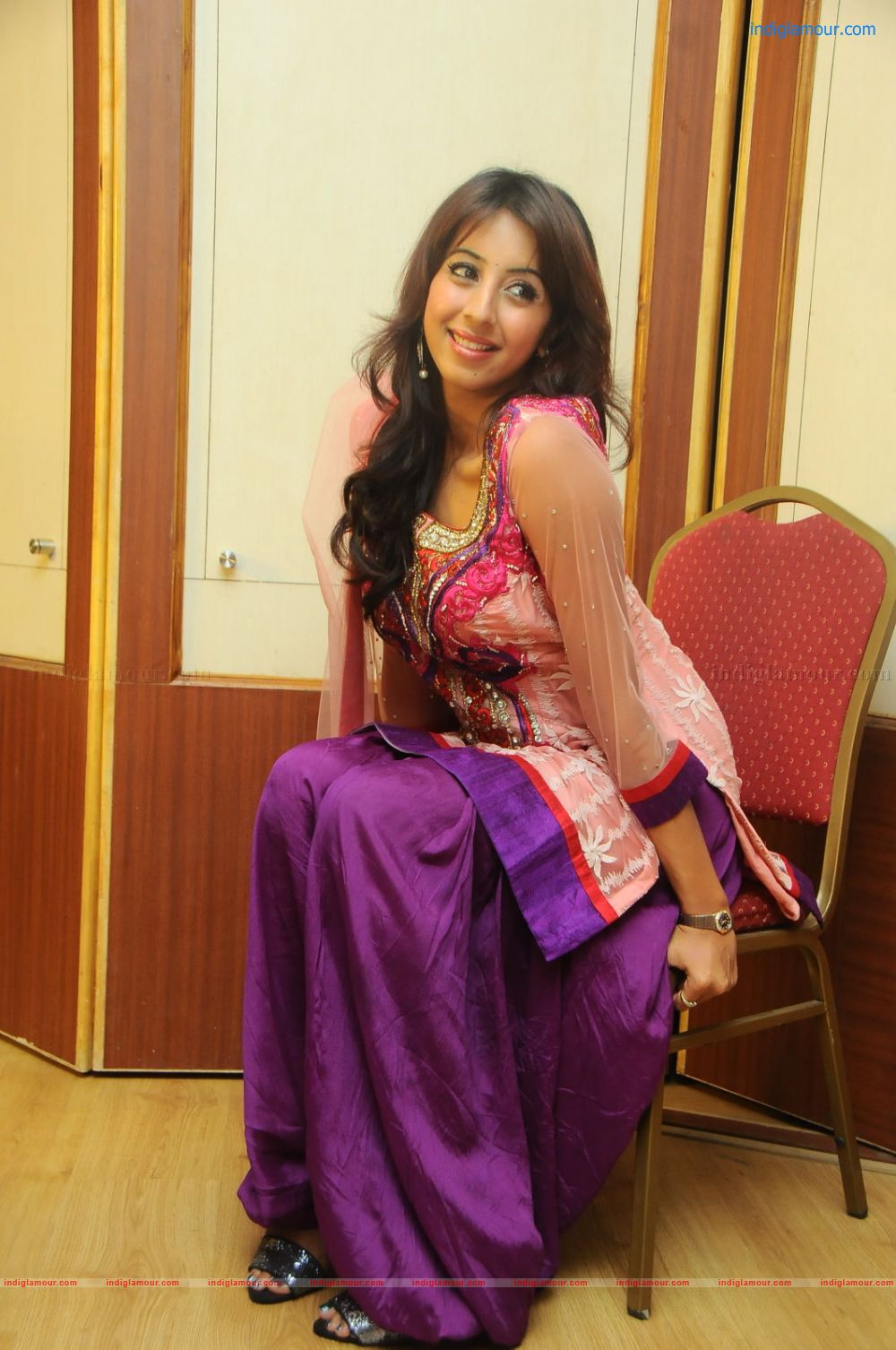 Sanjana Actress hd photo