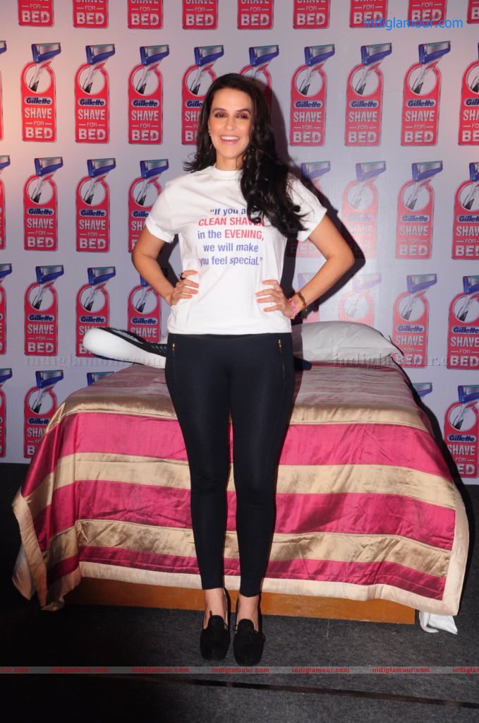 Neha Dhupia Actress hd photo