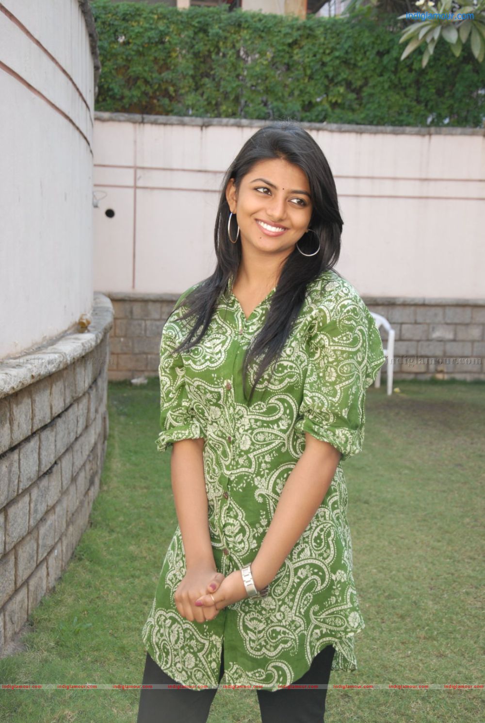 Rakshitha Actress hd photo