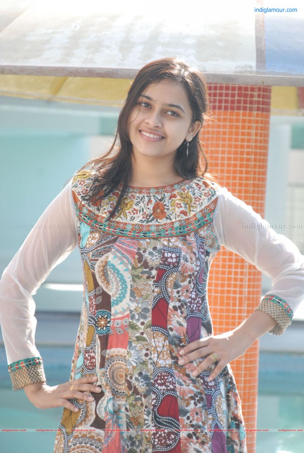Sri Divya Actress hd photo